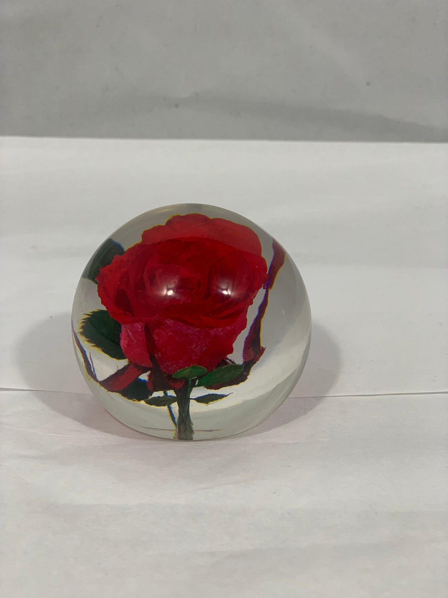 2.1" Forever Red or Blue Rose Encased in Resin Globe Desk Decoration