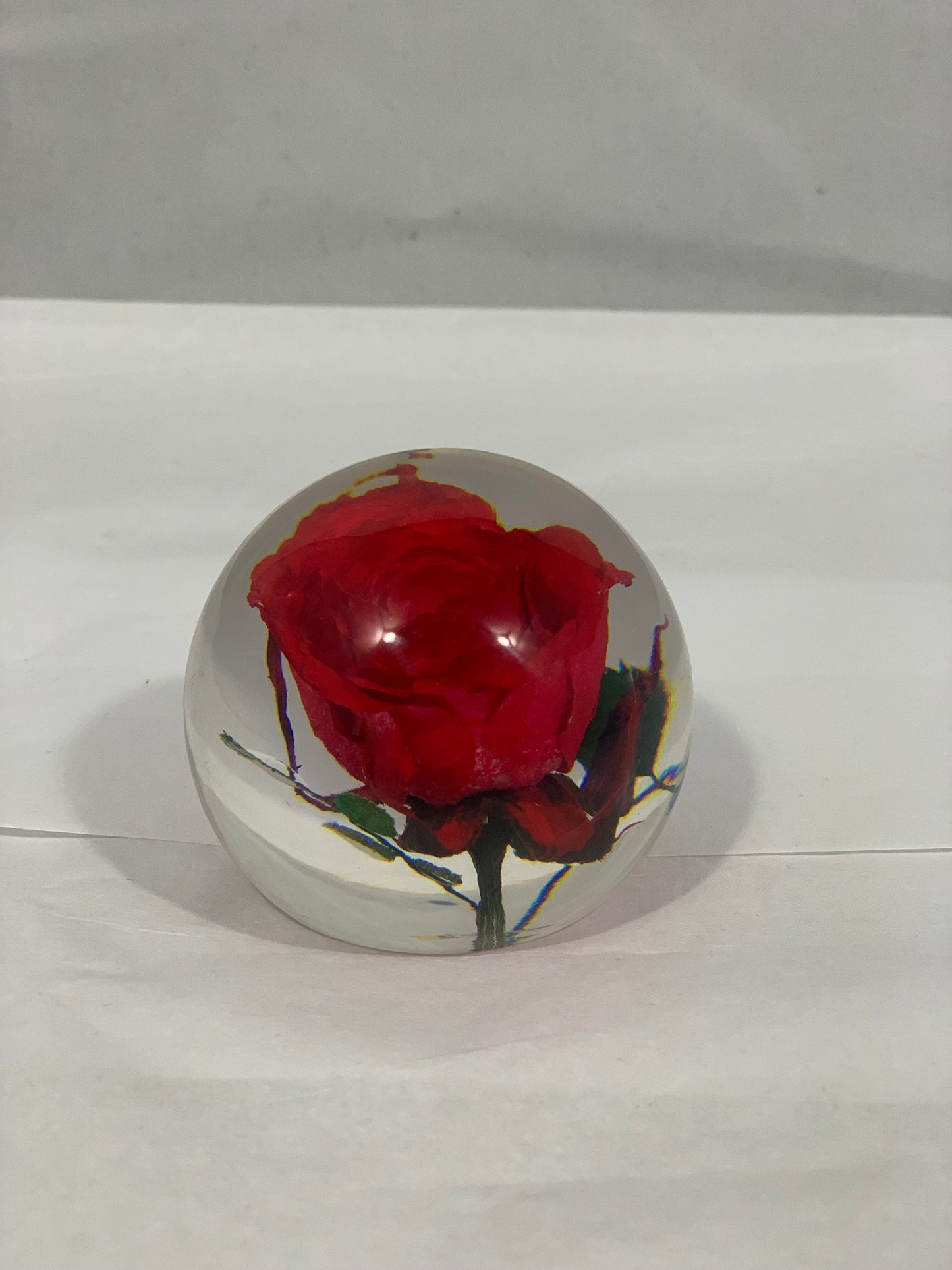 2.1" Forever Red or Blue Rose Encased in Resin Globe Desk Decoration